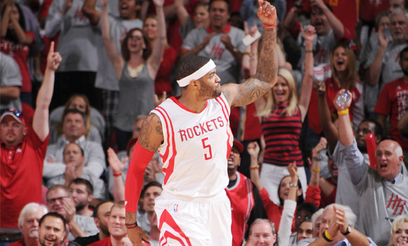 Josh Smith dominates Game 2